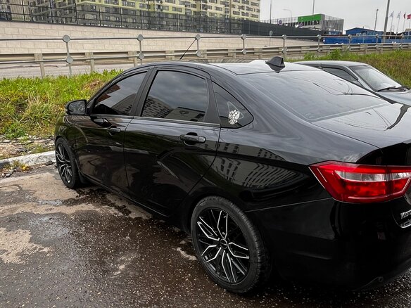 2020 Lada (ВАЗ) Vesta I, чёрный - вид 2