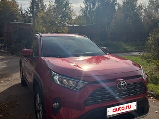 2021 Toyota RAV4 V (XA50), красный, 3100000 рублей, вид 3