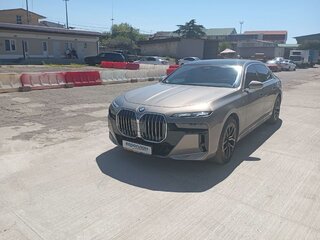 BMW 7 серии 735Li VII (G70)