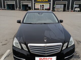 2010 Mercedes-Benz E-Класс 200 5G-Tronic IV (W212, S212, C207), чёрный, 1200000 рублей, вид 1