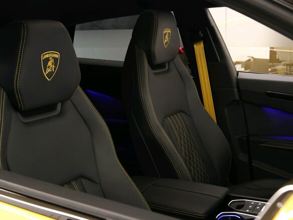 2025 Lamborghini Urus SE I Рестайлинг, жёлтый - вид 12