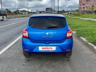 2020 Renault Sandero II Рестайлинг, синий, 1200000 рублей, вид 4