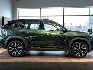 2026 Geely Atlas II, зелёный, 4229990 рублей, вид 4