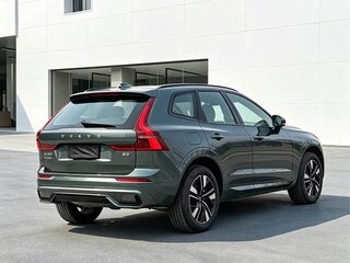 2025 Volvo XC60 II Рестайлинг 2, серый, 5611055 рублей, вид 4