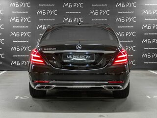 2018 Mercedes-Benz Maybach S-Класс 450 I (X222) Рестайлинг, чёрный, 4500000 рублей, вид 4