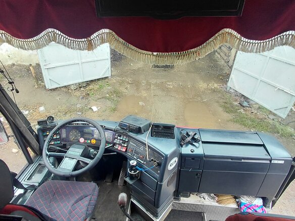 1987 Neoplan Centroliner, красный, 2100000 рублей - вид 7