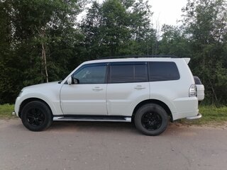 2013 Mitsubishi Pajero IV Рестайлинг 1, белый, 2050000 рублей, вид 5