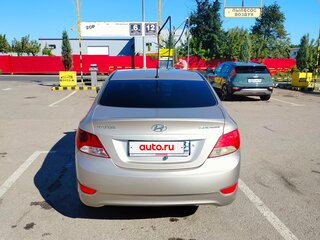 2012 Hyundai Solaris I, бежевый, 560000 рублей, вид 5