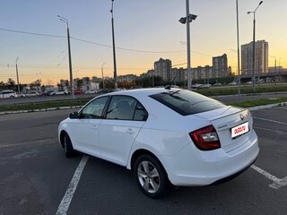 2018 Skoda Rapid I Рестайлинг, белый, 920000 рублей, вид 2