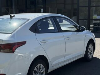 2018 Hyundai Solaris II, белый, 1320000 рублей, вид 5