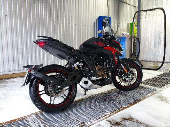 2023 Voge 300R, чёрный, 330000 рублей - вид 2