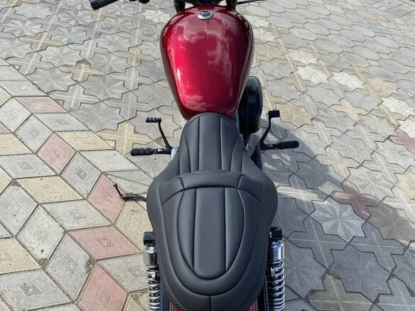 2014 Harley-Davidson Sportster 883, красный, 800000 рублей - вид 3