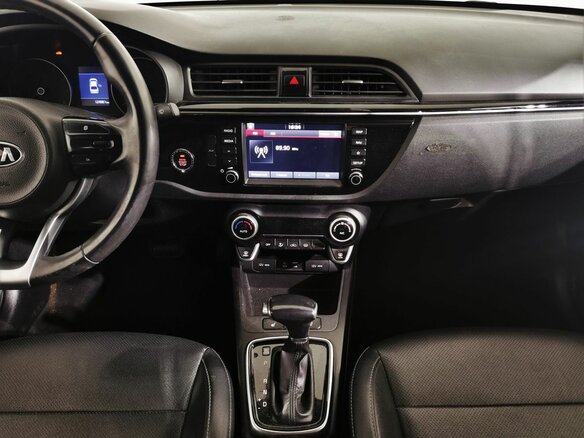 2017 Kia Rio IV, оранжевый, 1355150 рублей - вид 13