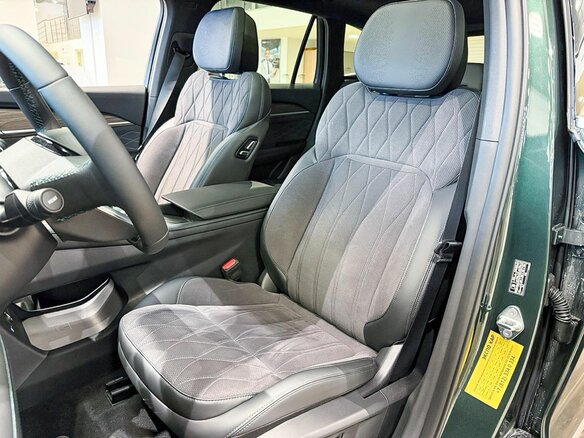 2026 Geely Monjaro I Рестайлинг, зелёный, 4954990 рублей - вид 13