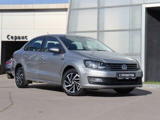 2018 Volkswagen Polo V Рестайлинг, серебристый, 1160000 рублей, вид 2