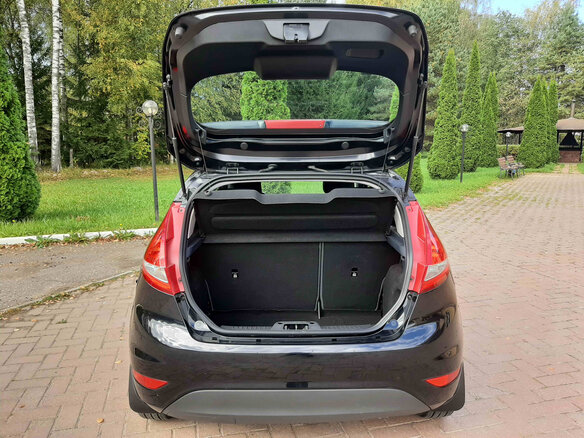 2012 Ford Fiesta Mk6, чёрный - вид 15