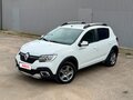 2021 Renault Sandero Stepway II Рестайлинг, белый - вид 2
