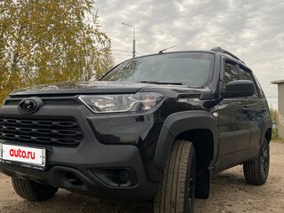 2023 Lada (ВАЗ) Niva Travel I, чёрный, 1150000 рублей, вид 2