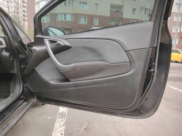 2013 Opel Astra GTC J Рестайлинг, чёрный, 680000 рублей - вид 17