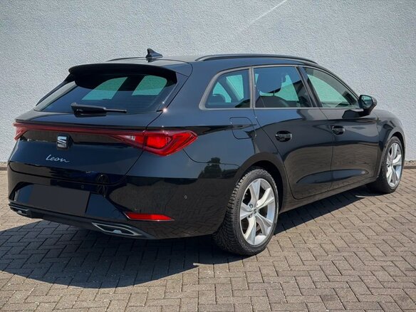 2022 SEAT Leon IV, чёрный, 1725000 рублей - вид 28