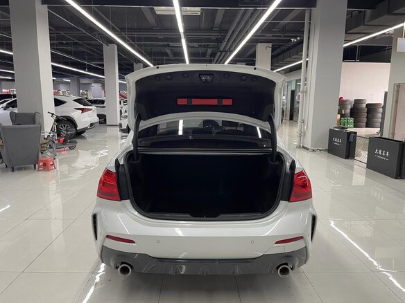 2023 BMW 1 серии 120i III (F52) Рестайлинг, белый, 1818000 рублей - вид 10