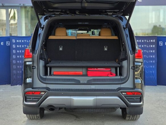 2026 Lexus LX 700h IV, чёрный, 26490000 рублей - вид 34