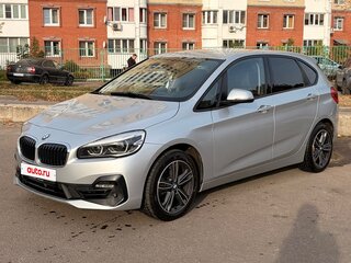 2019 BMW 2 серии Active Tourer 218i F45 Рестайлинг, серебристый, 2100000 рублей, вид 3