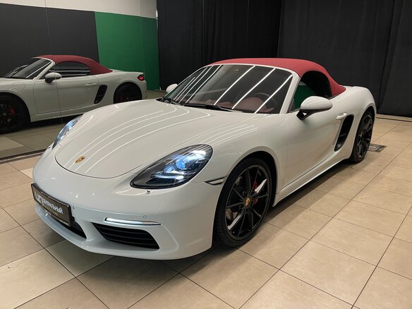 2018 Porsche Boxster IV 718 (982), белый, 6700000 рублей - вид 2