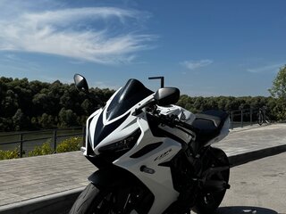 2023 Honda CBR 650R, белый, 1050000 рублей, вид 1