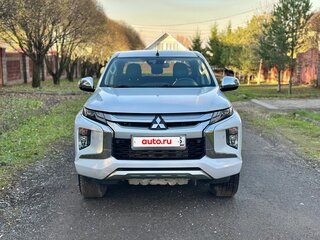 2023 Mitsubishi L200 V Рестайлинг, белый, 3600000 рублей, вид 2