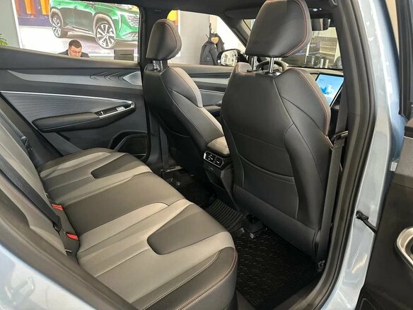 2026 Geely Cityray, голубой, 3311541 рублей - вид 18