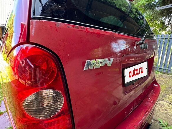 2000 Mazda MPV II (LW), красный, 290000 рублей - вид 13