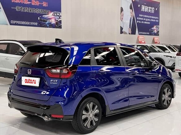 2023 Honda Fit IV Рестайлинг, синий, 1100000 рублей - вид 3