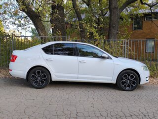 2016 Skoda Octavia III (A7), белый, 1535000 рублей, вид 4