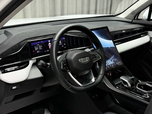 2024 Geely Atlas II, белый, 2979000 рублей - вид 9