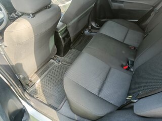 2013 Toyota Corolla XI (E160, E170, E180), серебристый, 1250000 рублей, вид 5