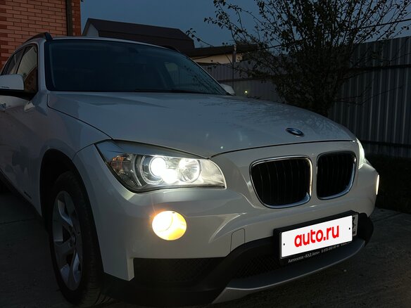 2013 BMW X1 20d I (E84) Рестайлинг, белый, 1450000 рублей - вид 4