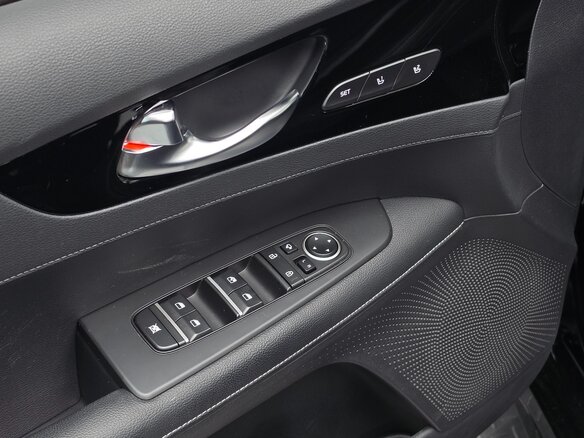 2023 Kia K3 II Рестайлинг, чёрный, 1450888 рублей - вид 13