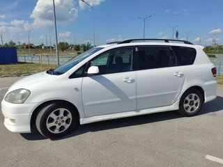 2002 Toyota Ipsum II (M20), белый, 550000 рублей, вид 5