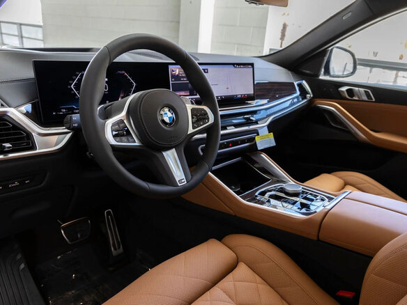 2026 BMW X6 40i III (G06) Рестайлинг, серебристый - вид 10