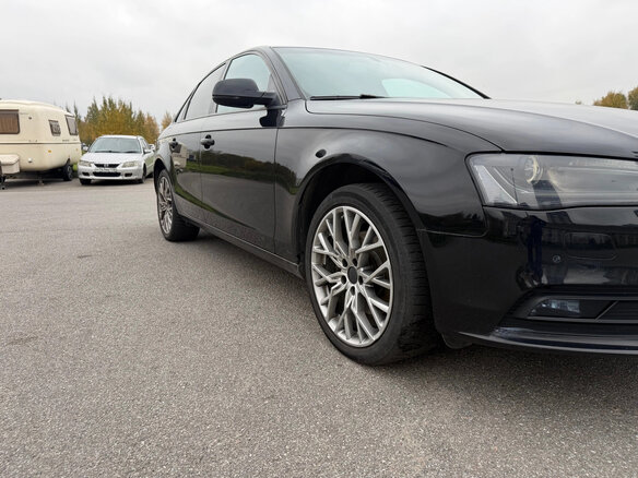 2014 Audi A4 IV (B8) Рестайлинг, чёрный, 1350000 рублей - вид 2