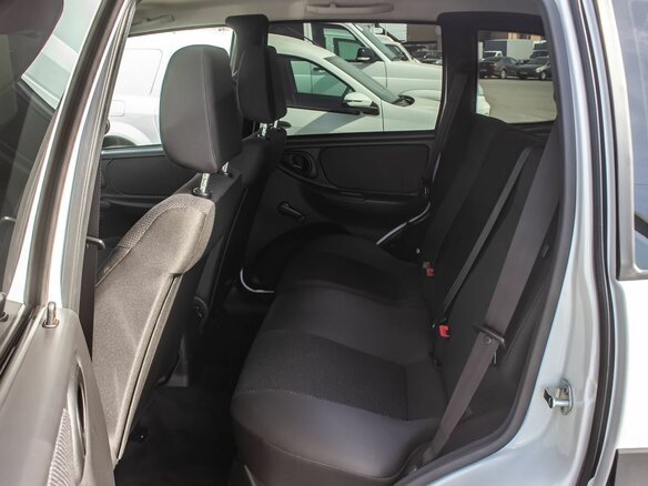 2026 Lada (ВАЗ) Niva Travel I Рестайлинг, белый, 1419000 рублей - вид 13