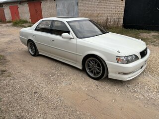 1999 Toyota Cresta V (X100) Рестайлинг, белый, 900000 рублей, вид 3