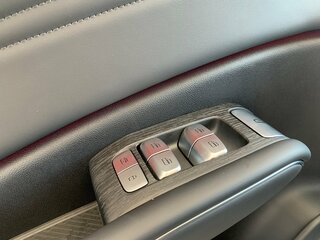2026 Omoda C7, чёрный, 3499000 рублей, вид 4
