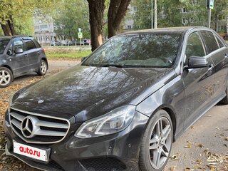 2013 Mercedes-Benz E-Класс 200 IV (W212, S212, C207) Рестайлинг, чёрный, 1550000 рублей, вид 1