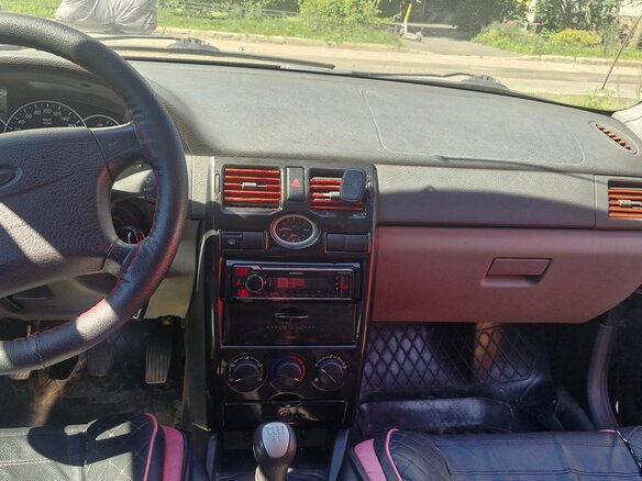 2011 Lada (ВАЗ) Priora I, чёрный, 230000 рублей - вид 4