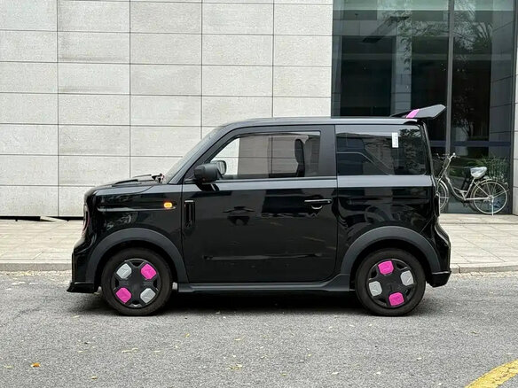 2026 Geely Panda Mini I, чёрный, 850000 рублей - вид 5
