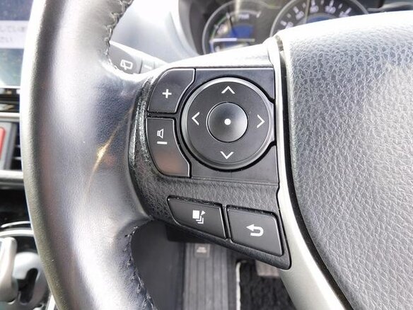2021 Toyota Voxy III (R80) Рестайлинг, белый, 2010000 рублей - вид 10