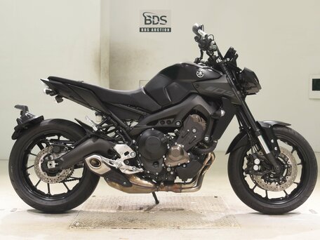 2017 Yamaha MT-09 (FZ-09), чёрный, 850000 рублей, вид 5