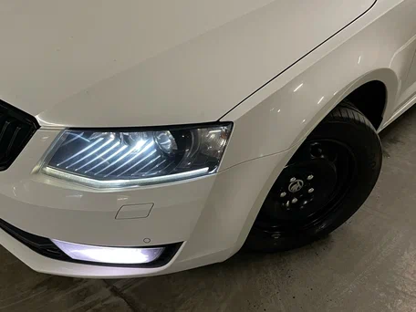 2014 Skoda Octavia III (A7), белый, 1198864 рублей, вид 5